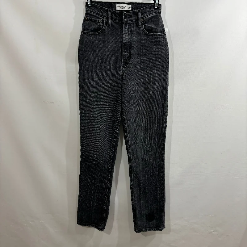 Jeans Straight By Abercrombie And Fitch In Black Denim, Size: 000