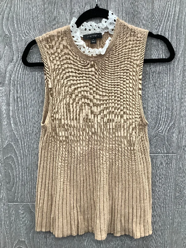 Top Sleeveless By Ann Taylor In Tan, Size: M