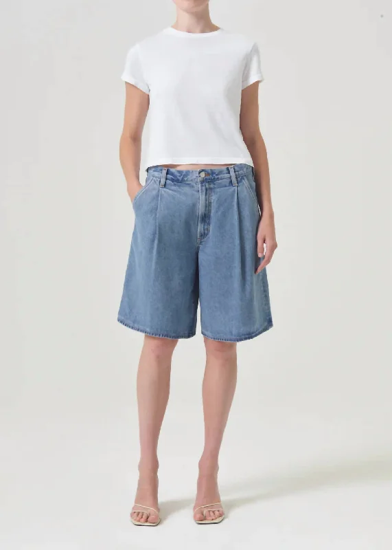 Soft Textures Ellis Trouser Short In Baffle