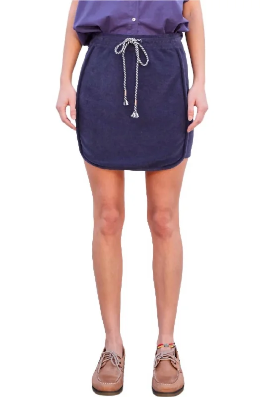 Trend Forward Women's Wear Dolphin Hem Skirt In Deep Sea Navy