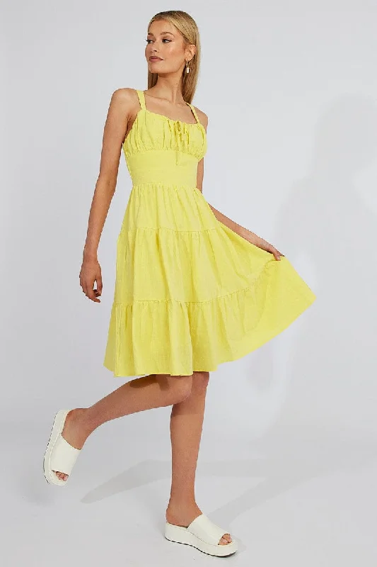 Modern Women's Fashion Yellow Midi Dress Strappy Tiered