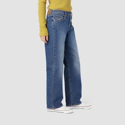 Wardrobe Essentials New - DENIZEN from Levi's Women's Mid-Rise 90's Loose Straight Jeans - Meta Blue 14