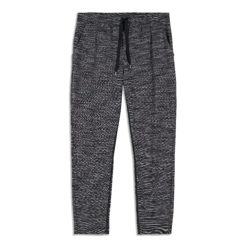 Casual Chic Jet Pant - Resale