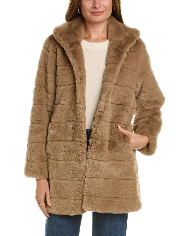 Elegant Details La Fiorentina Plush Coat