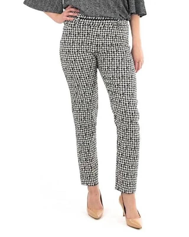 Hot Deals Millennium Houndstooth Stretch Pull On Pants In Black,ivory