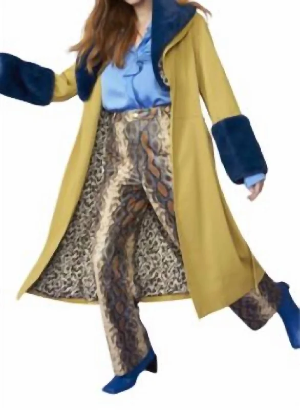 Refined Look Trench Coat In Blue/yellow