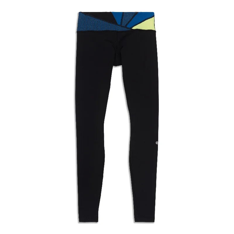 Fashion Frontiers Wunder Under Legging - Resale